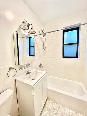 Rented by A&E Real Estate Management | media 10