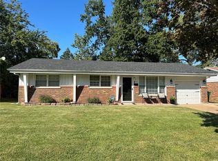 817 Marias Dr, Saint Louis, MO