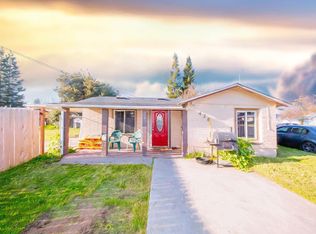 426 E C St, Oakdale, CA 95361