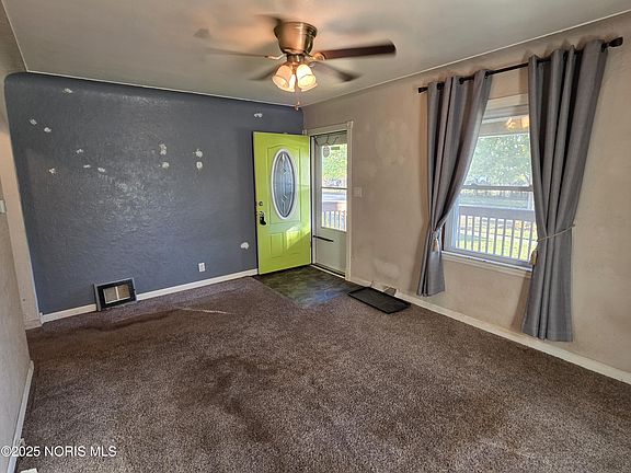 4th image of 7 E Capistrano Ave
