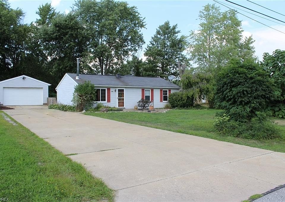 1st image of 145 Hale Dr