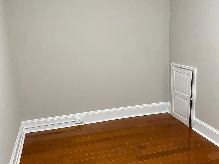 742 Carpenter St #1 — Photo 6