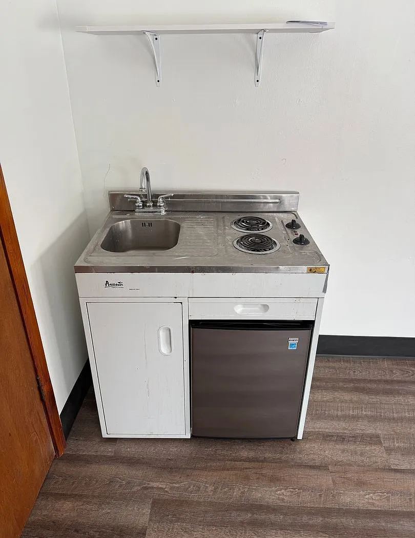 Highway 51 Apartments — Photo 3