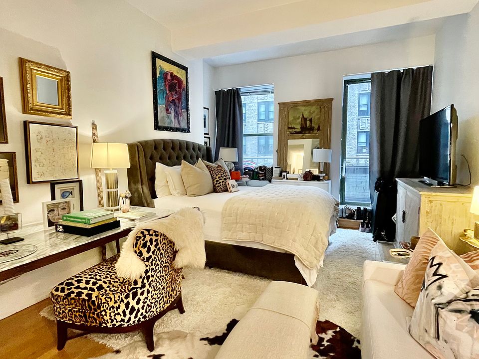 1st image of 99 John St APT 1117