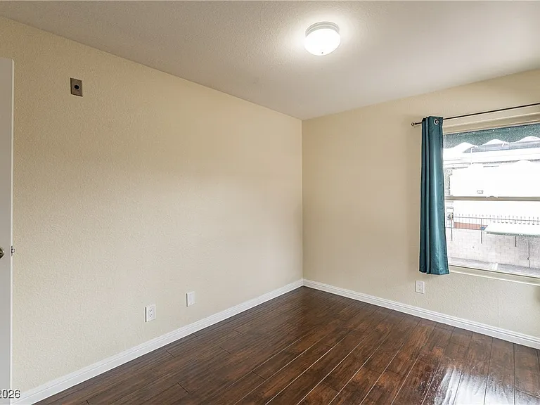 450 Elm Dr #206 — Photo 22