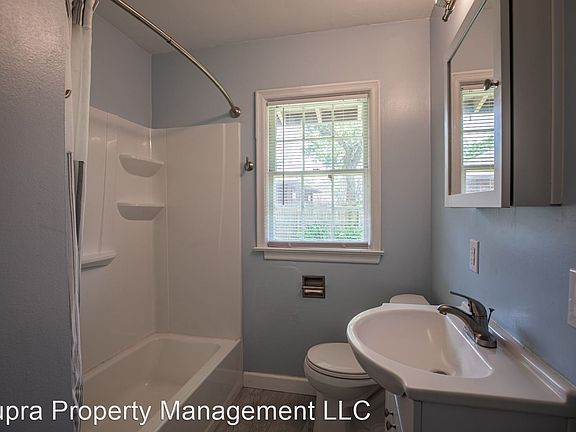 4th image of 6029 Clifton Ave