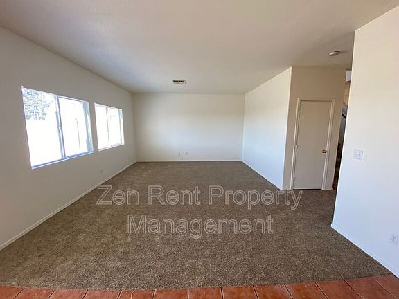 5th image of 1313 E Omega Dr