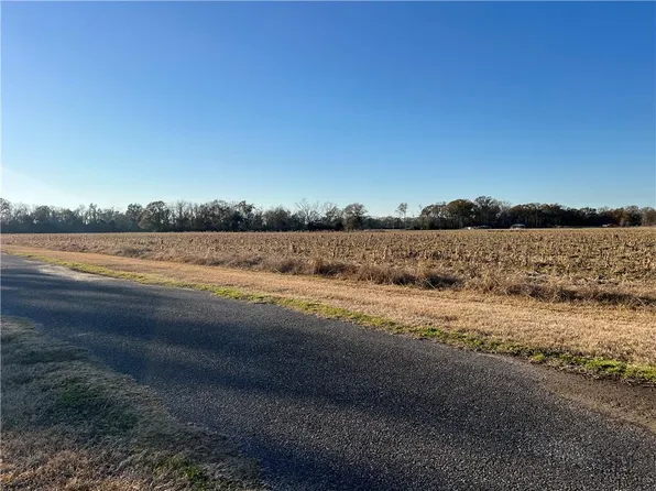 107 High Way, Mansura, LA 71350