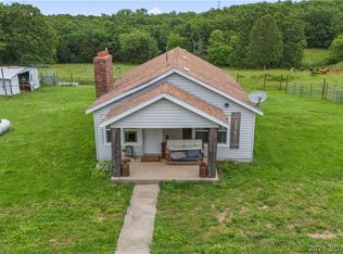 33 Alder Springs Rd, Iberia, MO 65486