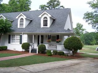 1893 Club Dr, Greensboro, GA