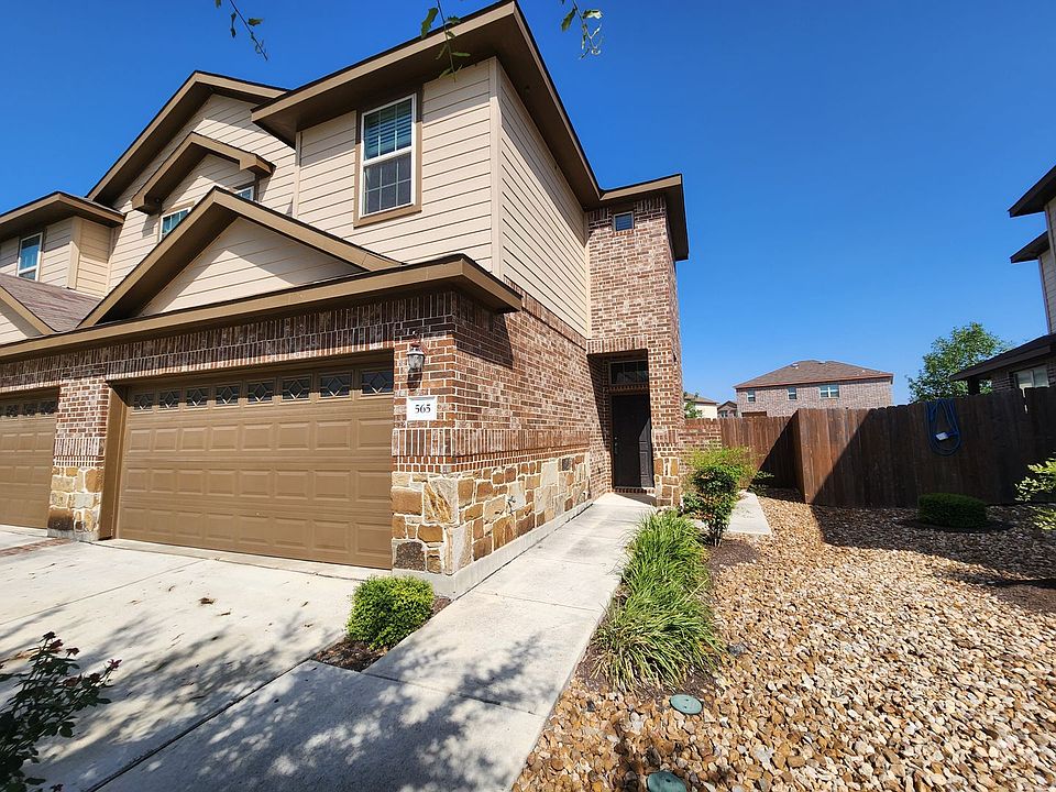 1st image of 565 Creekside Frst
