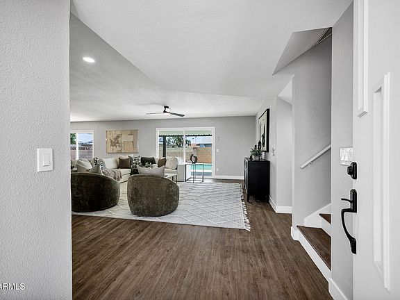 4th image of 412 E ORION Street