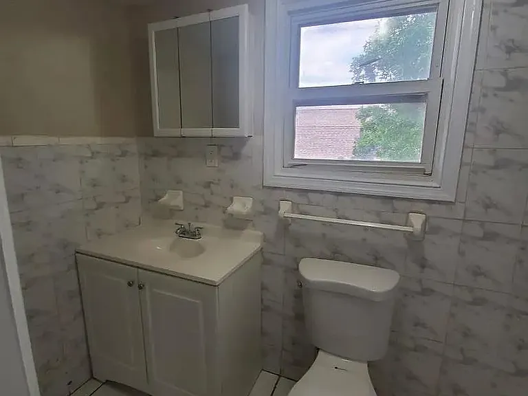202 Brookdale Ave #34C — Photo 4
