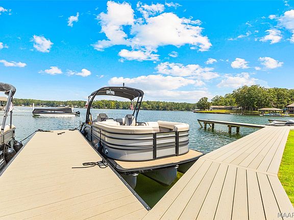 2nd image of 163 Paradise Point