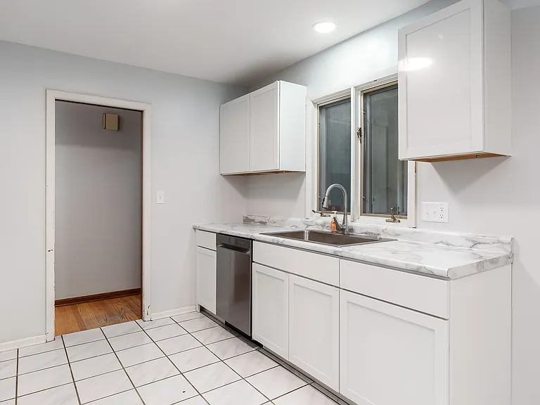 5418 Tam O Shanter Dr — Photo 15