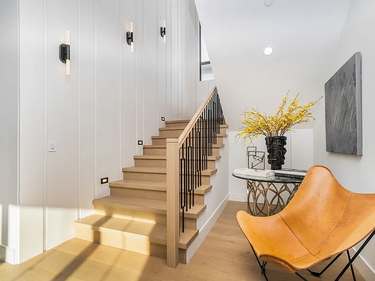 12207 Valleyheart Dr — Photo 36