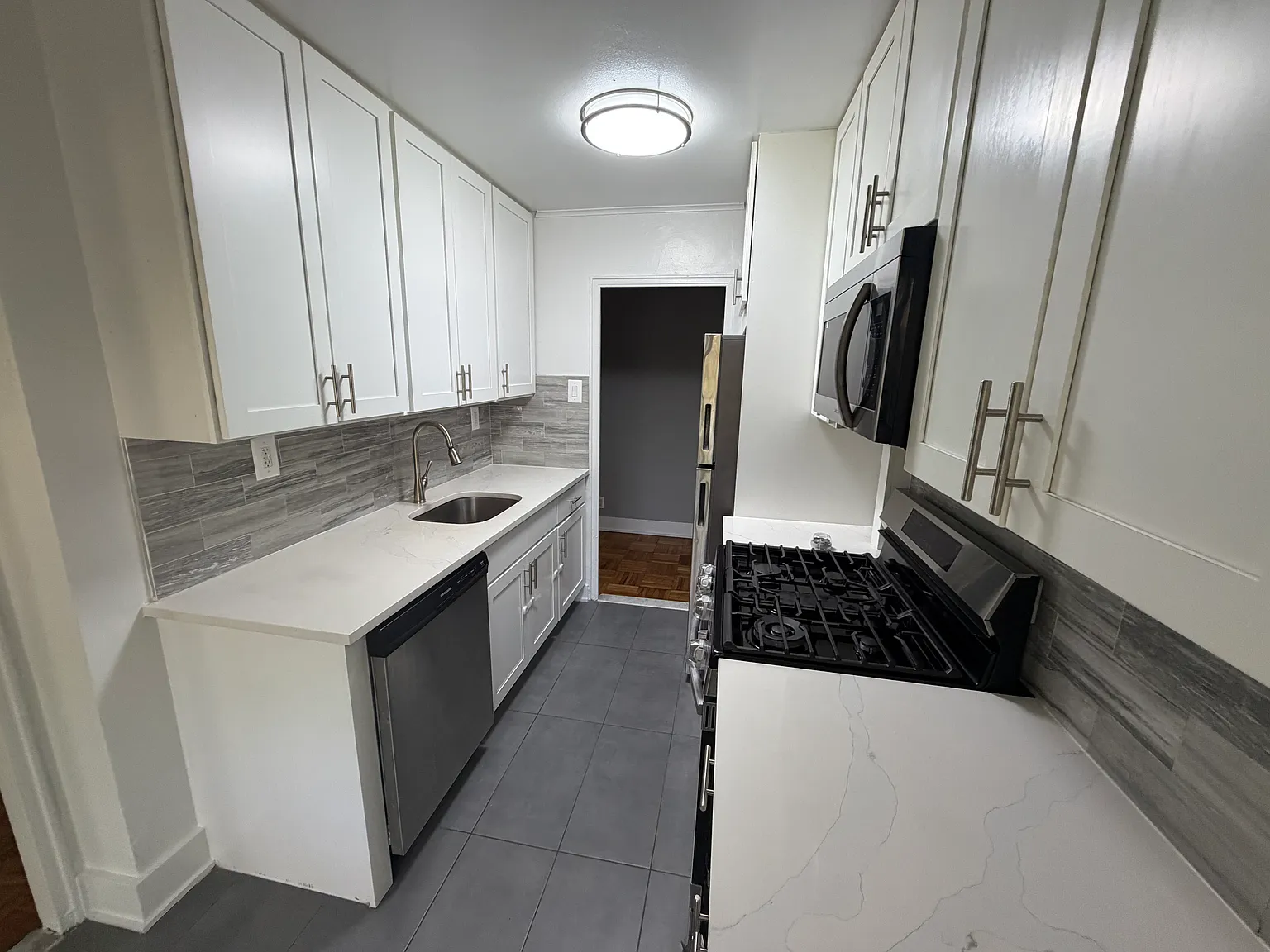 71st Cres, Fresh Meadows — Photo 2
