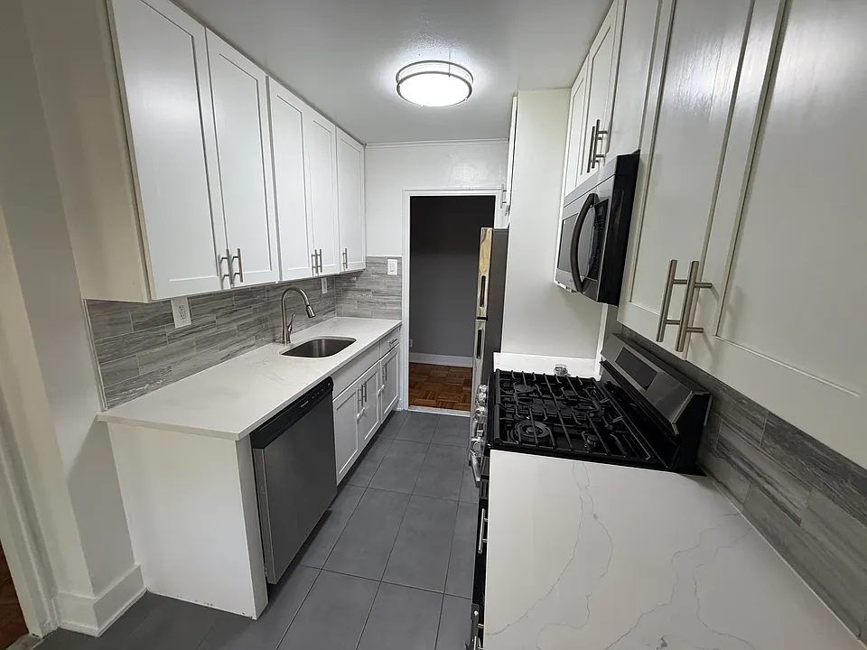 71st Cres