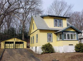 11 Teddy Rd, Worcester, MA 01603