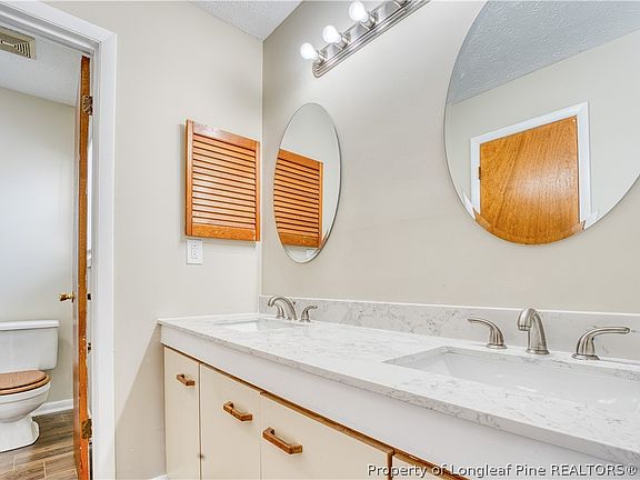 14th image of 1006 Brookhollow Dr APT 7