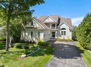 4972 Wildwinds Dr, Petoskey, MI 49770