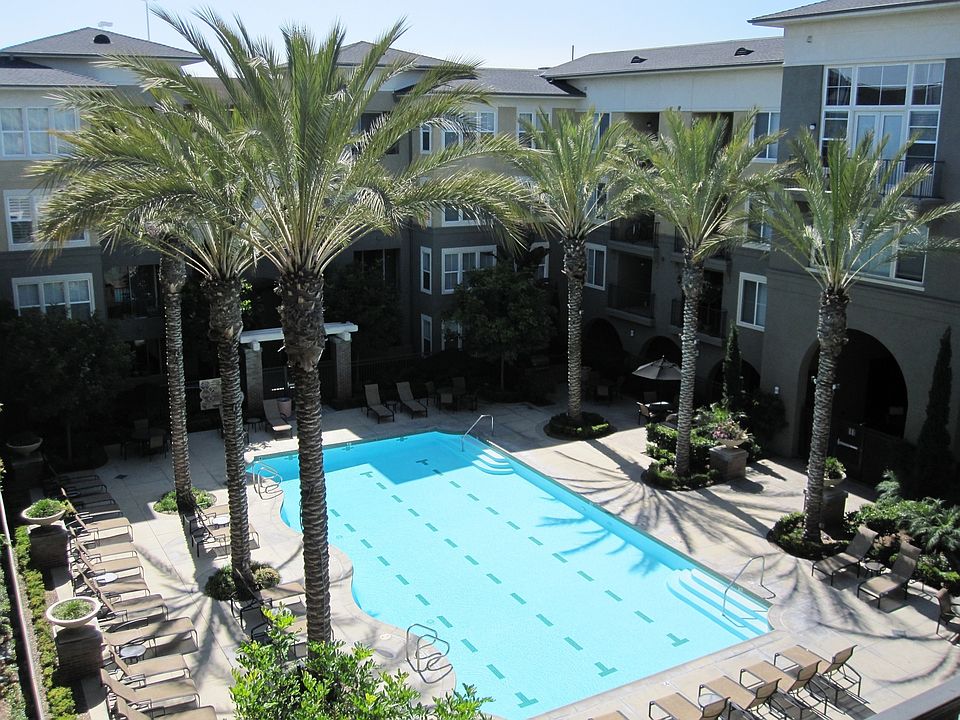 1st image of 1801 E Katella Ave APT 4078