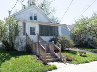 19 Fullerton St, Albany, NY 12209