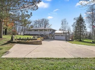 23633 Ten Mile Rd, Reed City, MI 49677