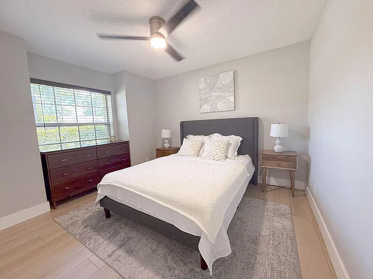 14010 Aster Ave — Photo 29