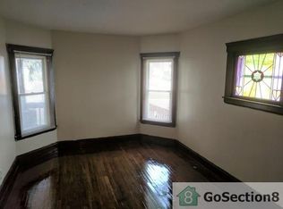 308 9th St #1/2, Elyria, OH 44035