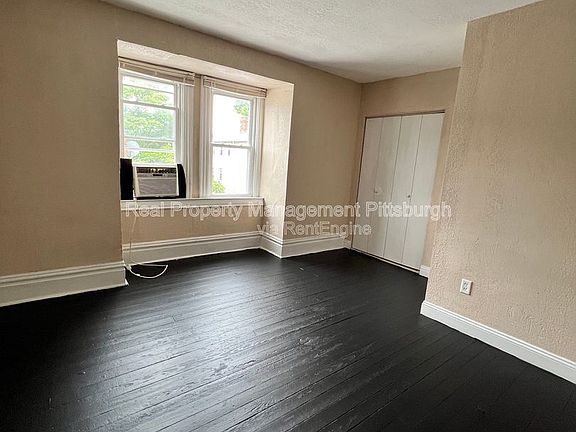 2nd image of 218 Kearsarge St Unit 2