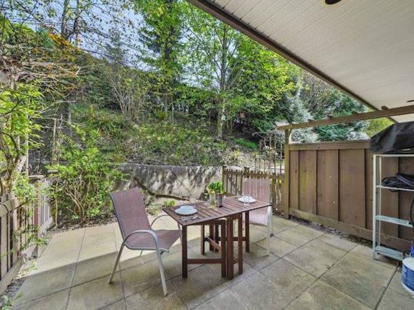 3 bedroom rental in Coquitlam — photo 11