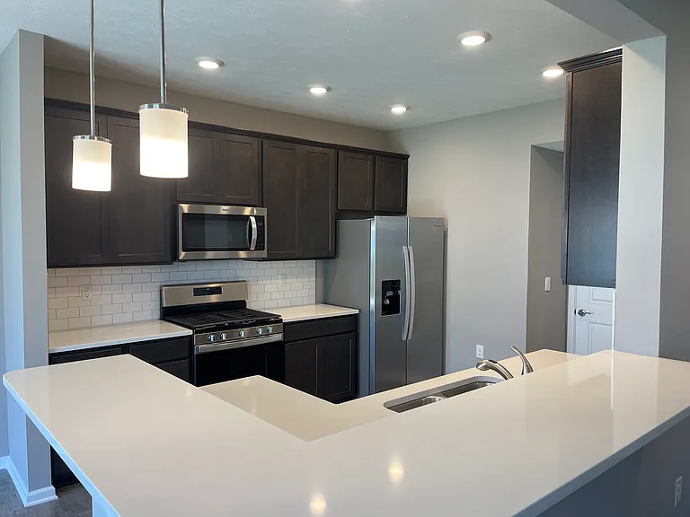 6392 Yuma Ct — Photo 2