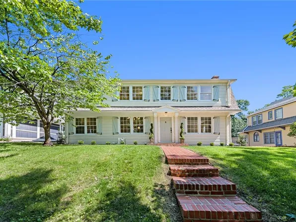 22 W 65th Ter, Kansas City, MO 64113