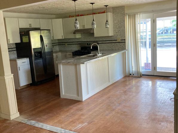 (undisclosed Address)