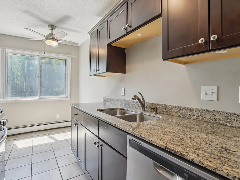 Park West Apartments, LLC — Photo 12