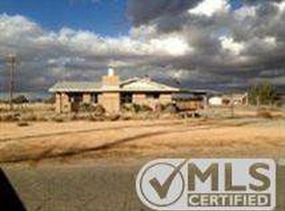 21762 Wren St, Apple Valley, CA 92308