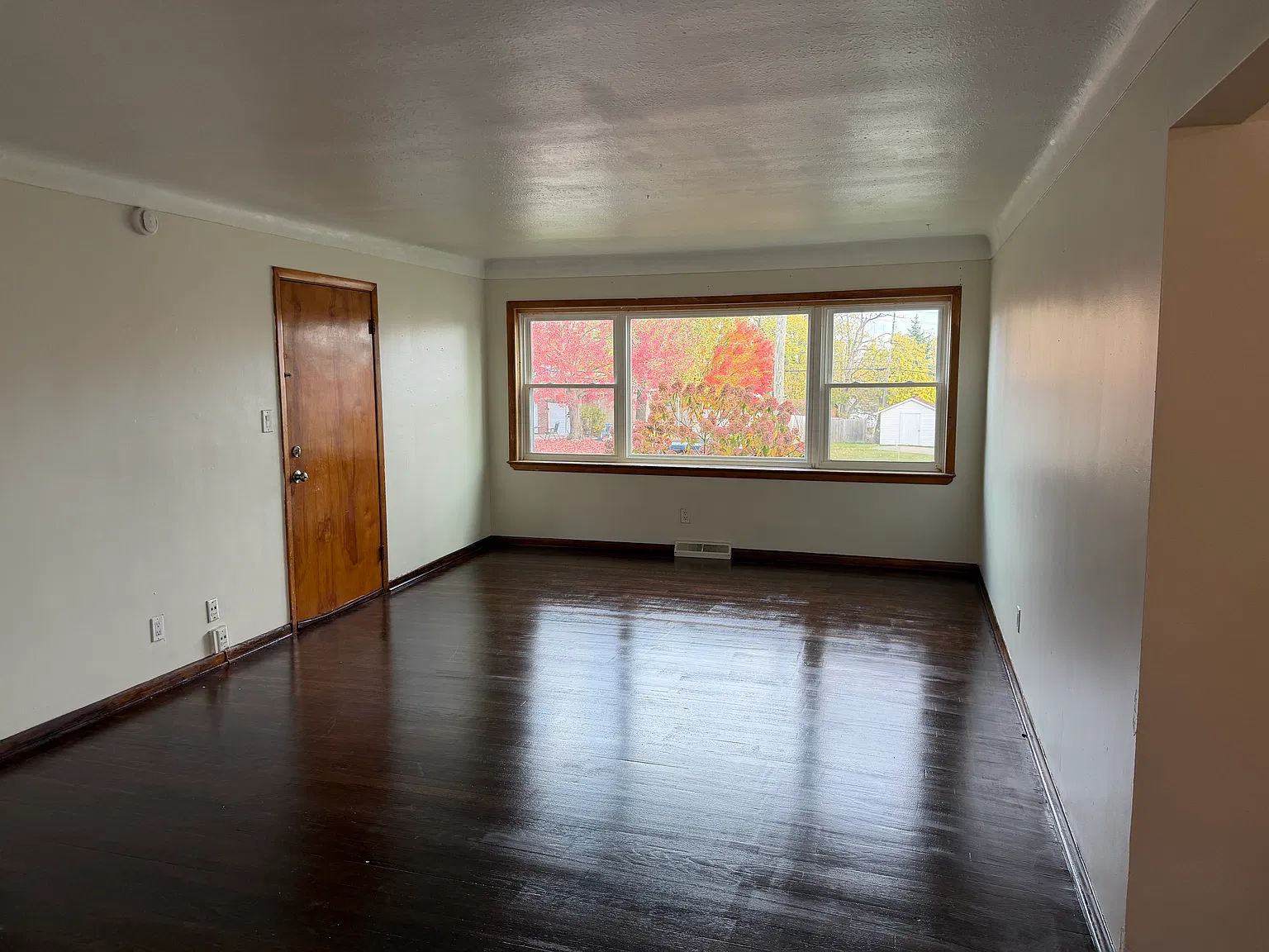 3901 Stanfield Dr — Photo 1