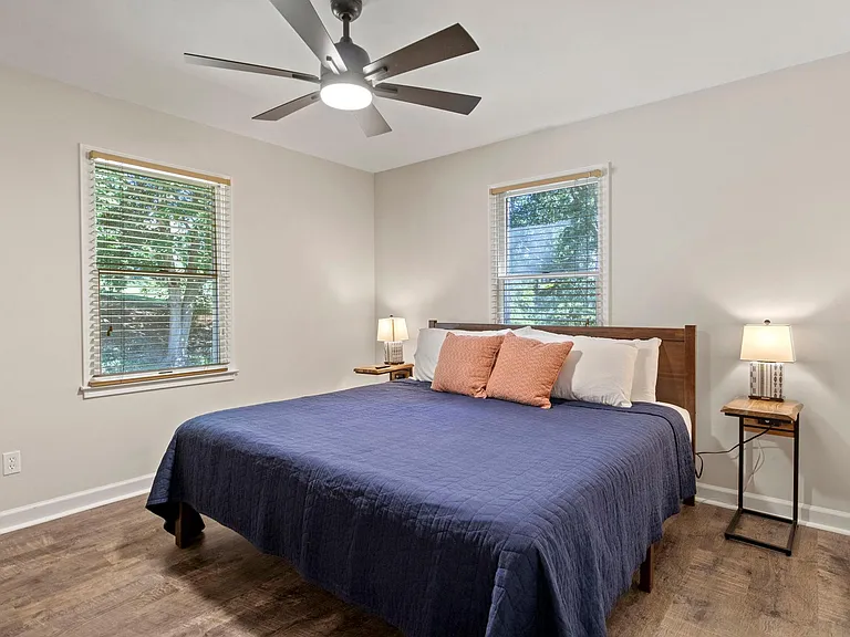 114 Fisher Dr — Photo 39