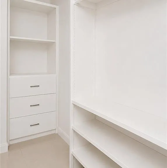 1219 Whiteoak Dr #4 — Photo 8
