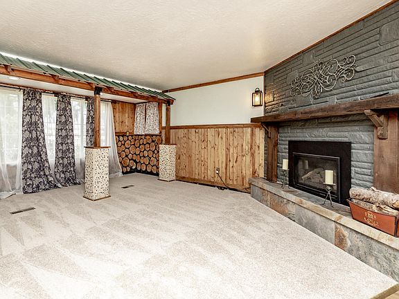 2nd image of 21620 38th Ave E
