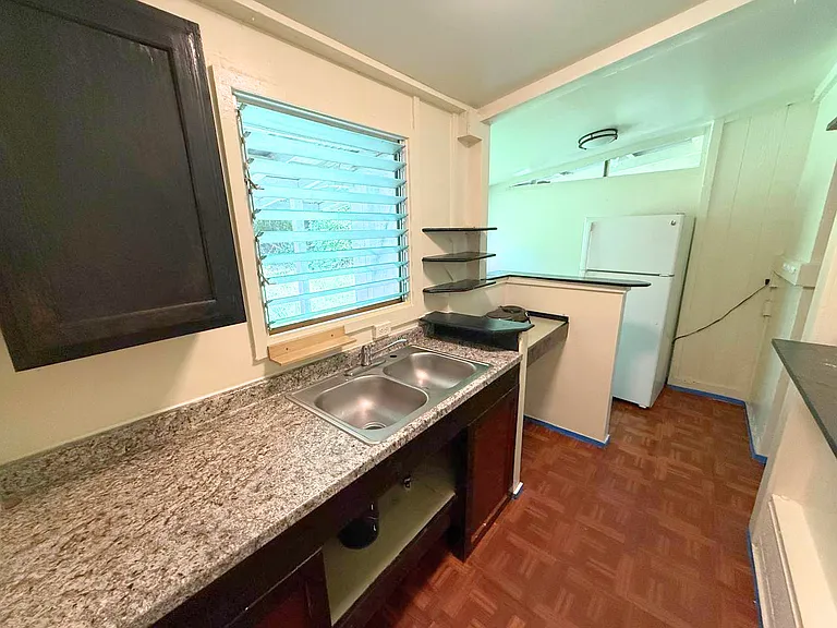 1172 W Kawailani St #2 — Photo 2
