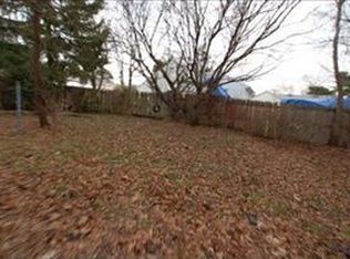 2256 Rockefeller Rd, Wickliffe, OH 44092