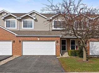 17426 Tanglewood Ln, Lockport, IL 60441