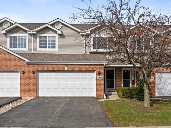 17426 Tanglewood Ln, Lockport, IL 60441