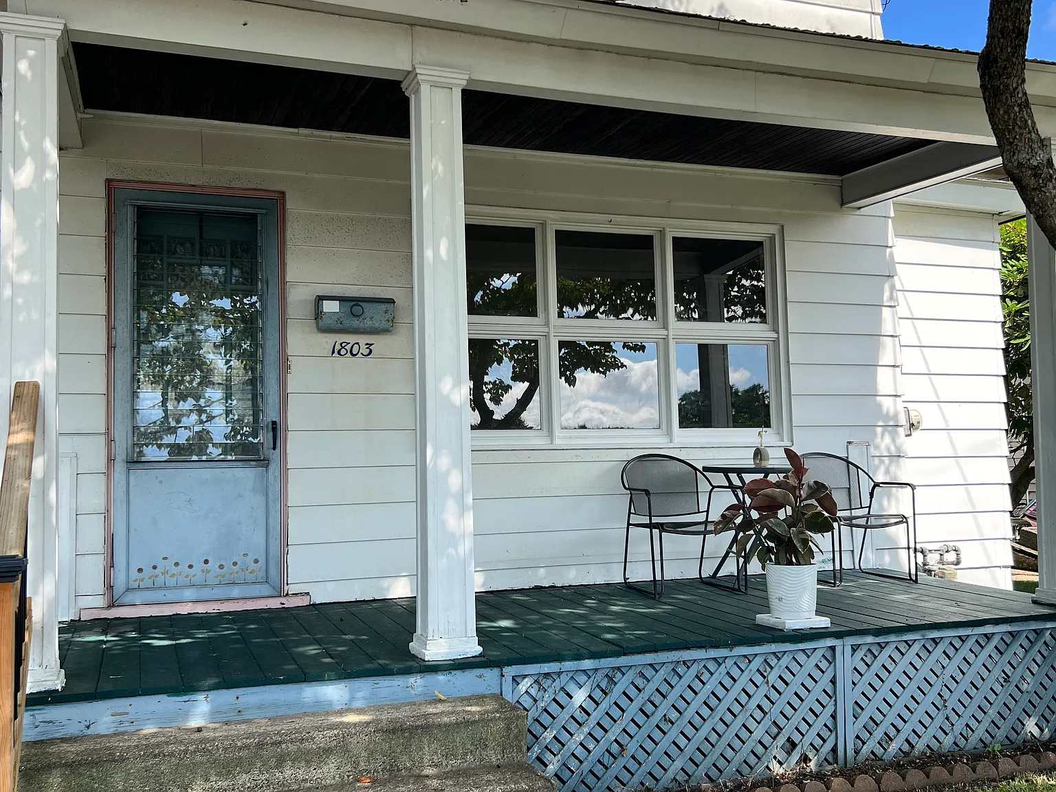 3 bed, 1259 sqft, $1,500 — Photo 3