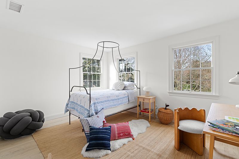 90 Hedges Ln, Amagansett, NY 11930 | Out East