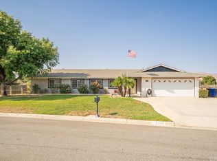 8360 Saddle Creek Dr, Riverside, CA 92509