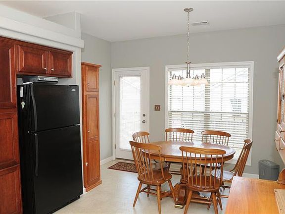 Dining Area in the large kitchen