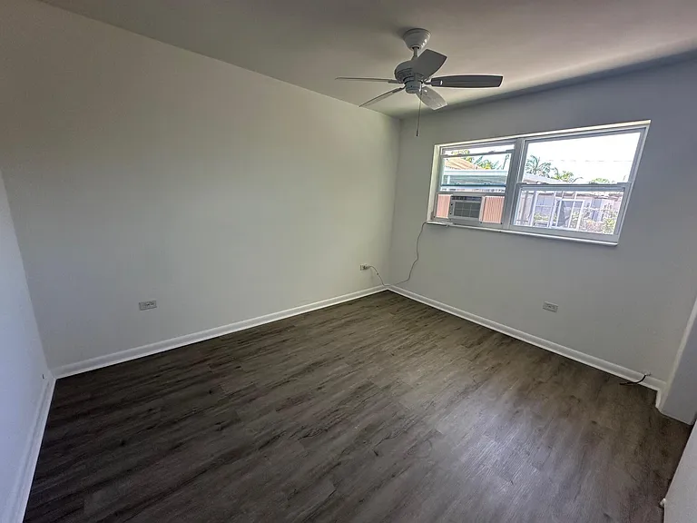 932 S B St #3 — Photo 12